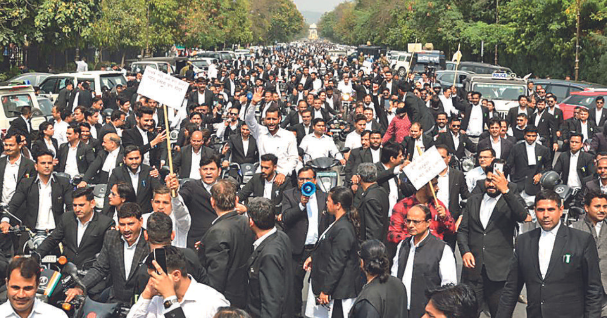 Jodhpur lawyer cremated, stir for demands continues